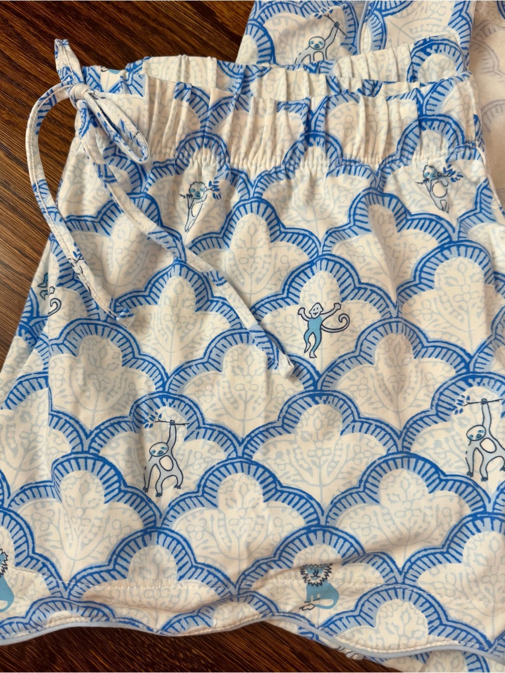 Roller Rabbut Pajamas Blue & White Printed Set- Size Large - Picture 3 of 7